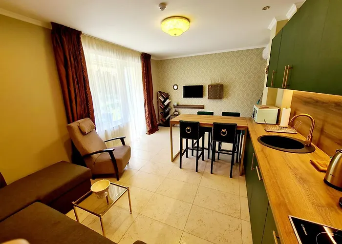 Sakura_Inn Palanga