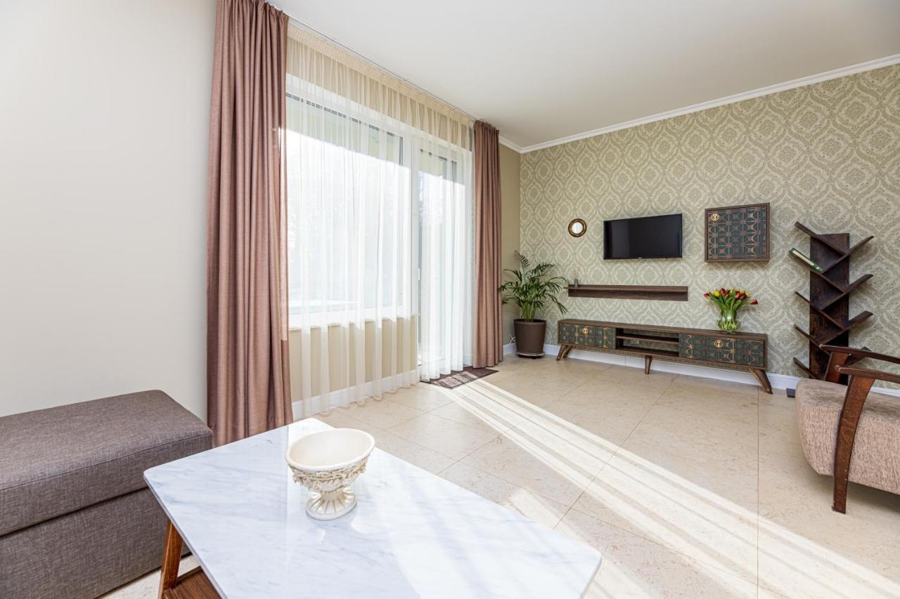 Sakura_inn Palanga