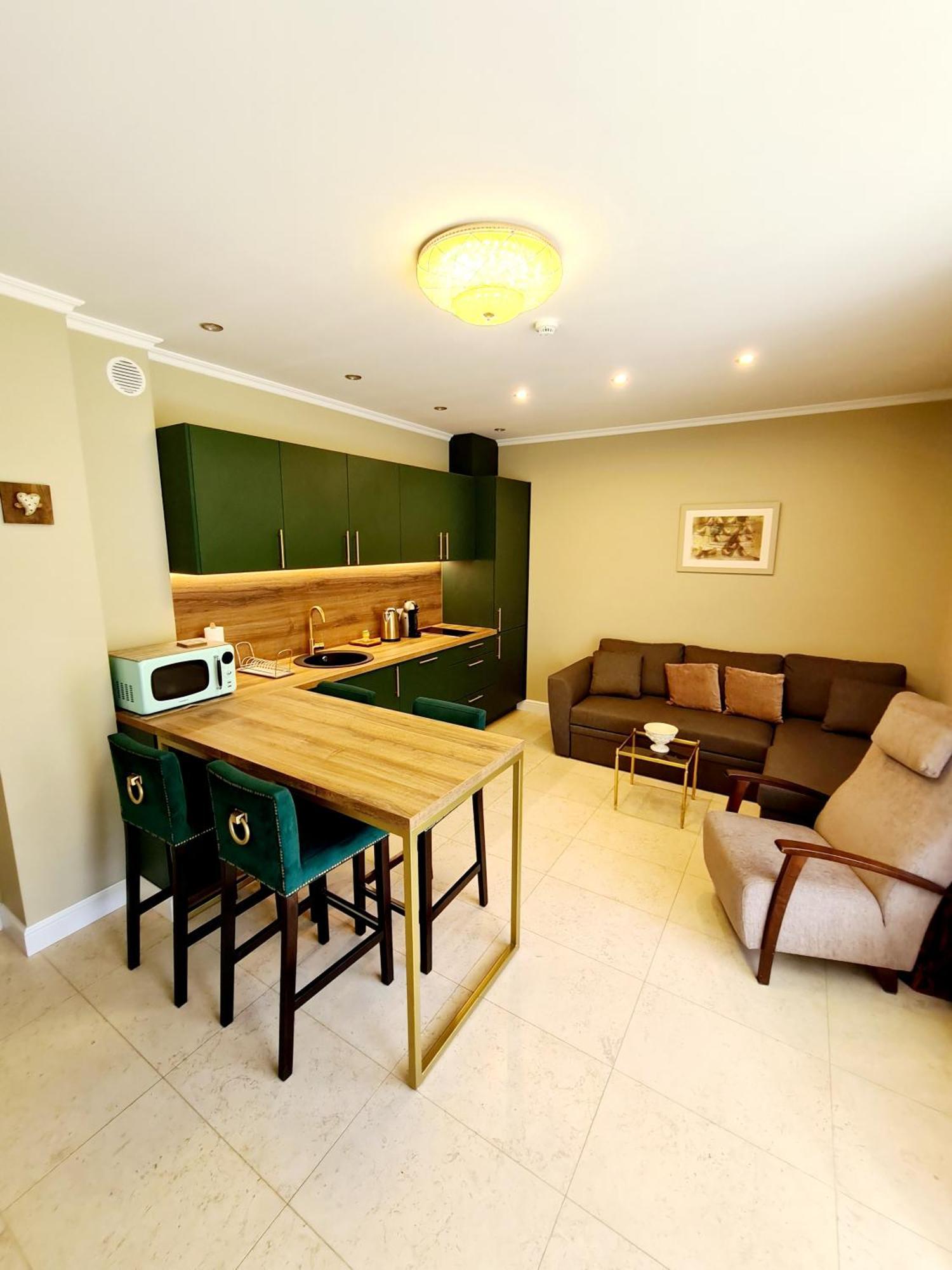 Sakura_inn Palanga